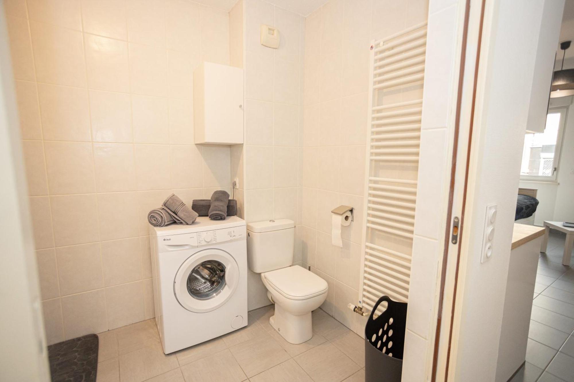 Studio Premium Arrivee Autonome 24S24H Troyes Ngoại thất bức ảnh
